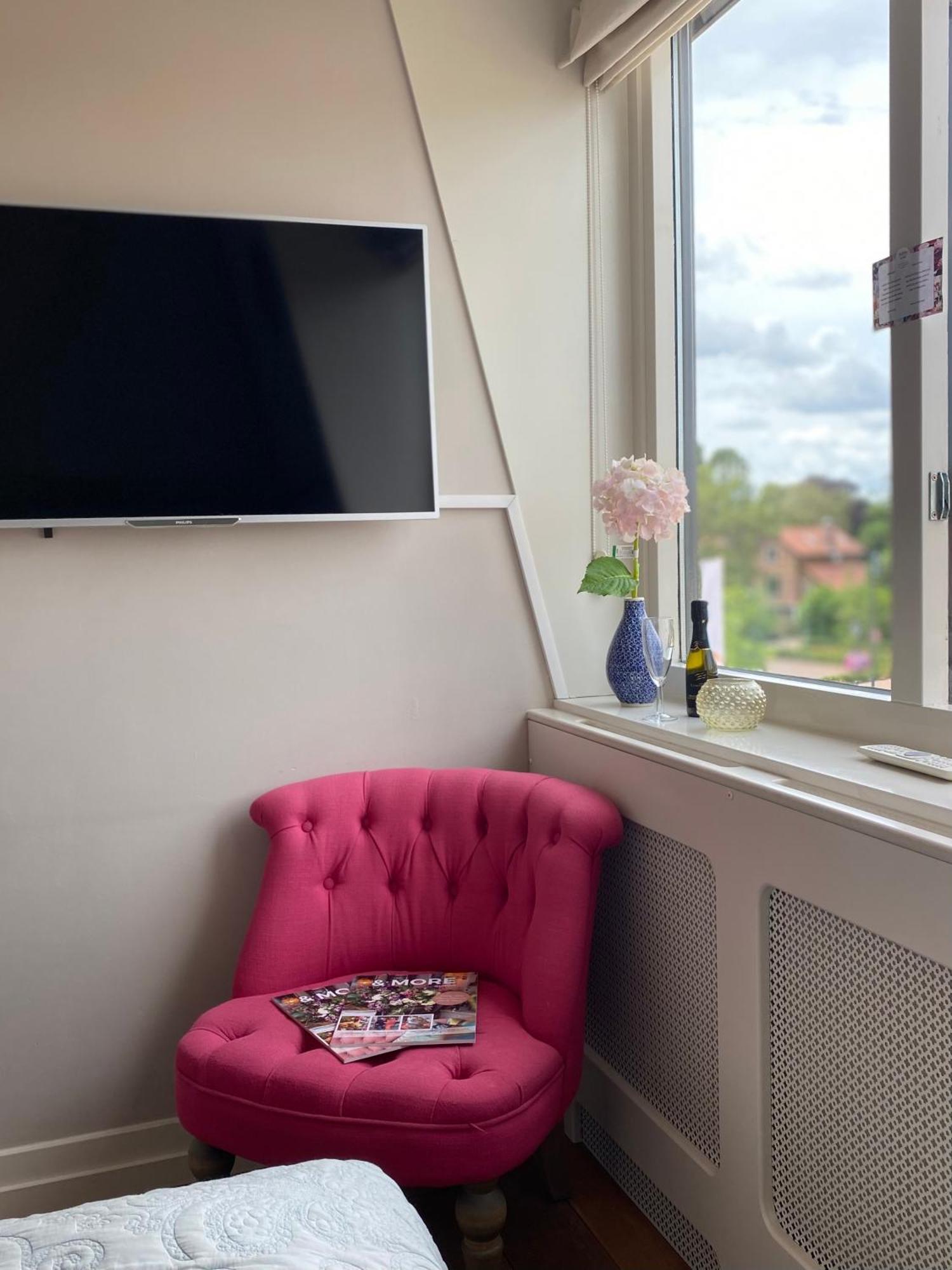Bubbles & Bed Bed & Breakfast Bilthoven Exterior photo